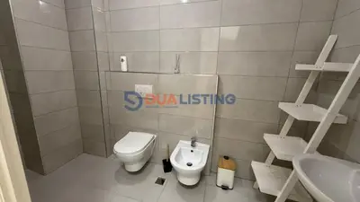 Locale commerciale in affitto a Rruga Liqeni i Thate, Tirana, 168 m². Foto 2 di 5