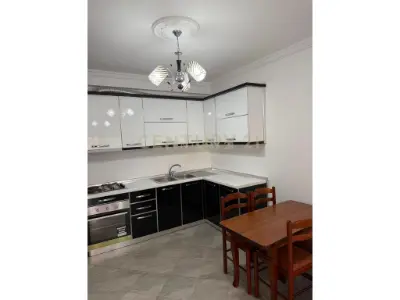 Apartament 1+1 me qera në Plazh, Durrës, 64 m². Foto 2 nga 5