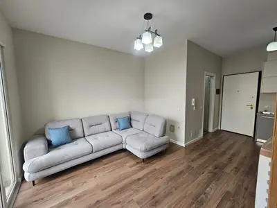 Apartament 1+1 me qera në Tiranë, 60 m². Foto 1 nga 5