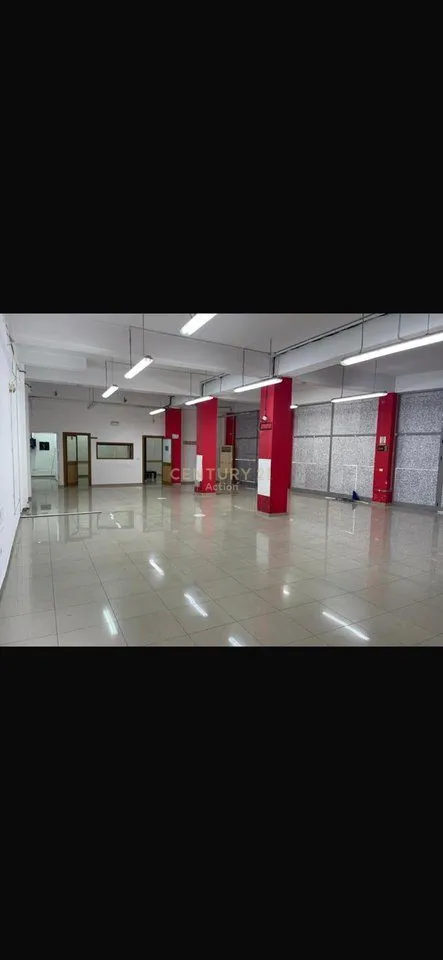 Office for rent in Durrës, 122 m². Photo 1 of 6