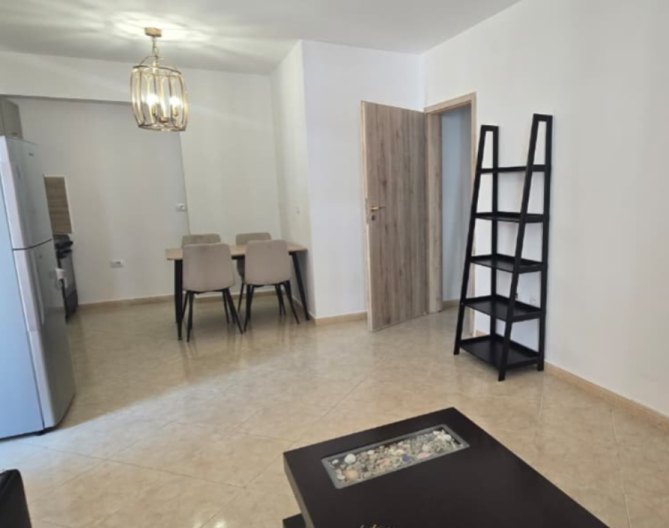 Apartament 1+1 me qera në Jordan Misja, Tiranë, 60 m². Foto 1 nga 3