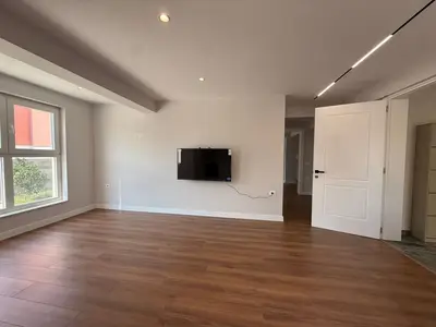 Villa 2+1 in affitto a Sauk, Tirana, 100 m². Foto 2 di 9