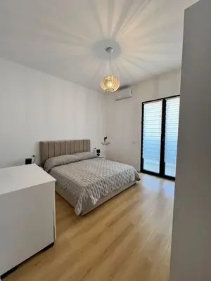 Apartament 1+1 me qera në Bulevardi Gjergj Fishta, Tiranë, 75 m². Foto 3 nga 5