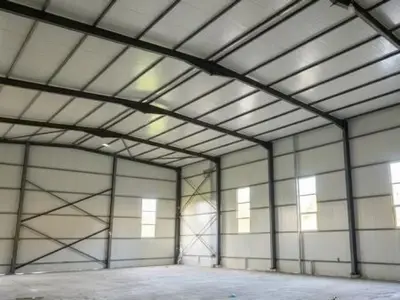 Magazzino in affitto a Peze, Tirana, 400 m². Foto 2 di 2