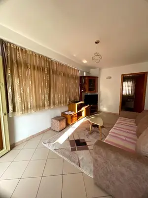 Apartament 2+1 me qera në Lagja nr.10, Durrës, 90 m². Foto 6 nga 6