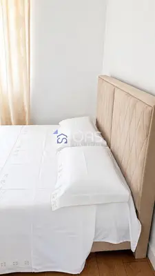 Apartament 2+1 me qera në Kodra e Priftit, Tiranë, 80 m². Foto 2 nga 8
