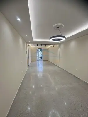 Commercial space for rent in Rruga Xhanfize Keko, Tirana, 41 m². Photo 1 of 3