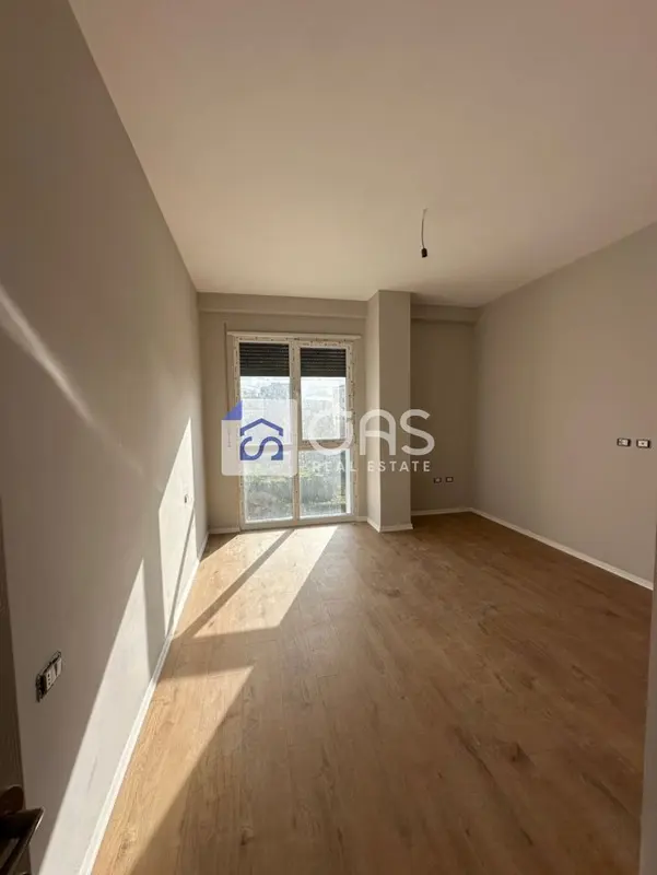 Appartamento 2+1 in affitto a Bulevardi i Ri, Tirana, 106 m²