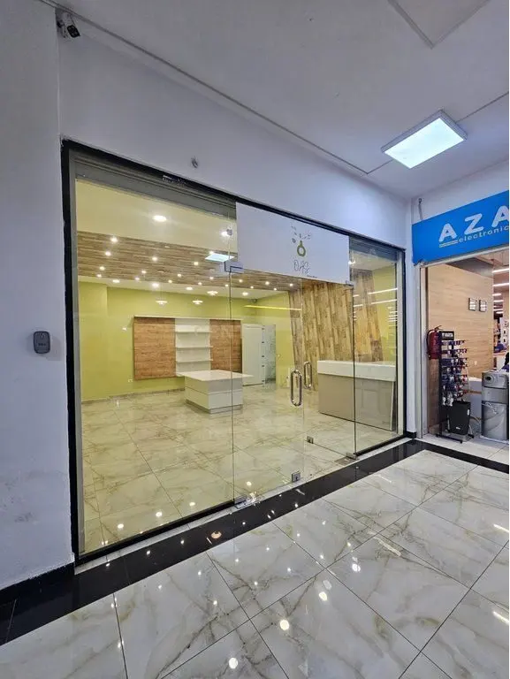 Ambient biznesi me qera në Qendër, Durrës, 50 m²