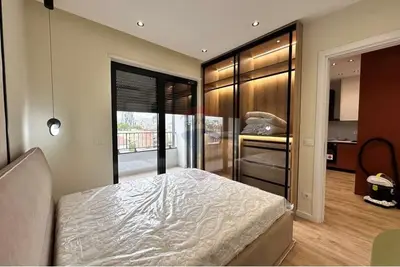 Apartament 1+1 me qera në Rruga Karl Gega, Tiranë, 60 m². Foto 8 nga 9