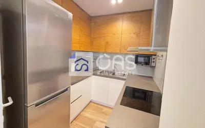 Apartment 3+1 for rent in Pazari i Ri, Tirana, 100 m². Photo 2 of 6