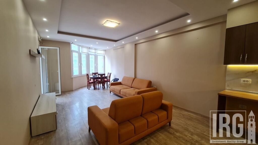 Apartament 2+1 me qera në Astir, Tiranë, 102 m²
