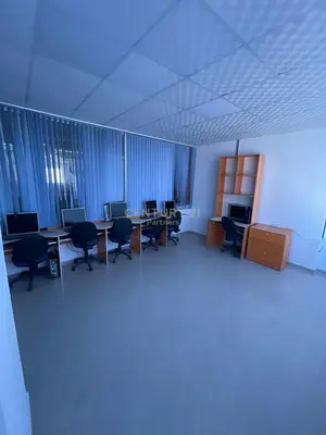 Ambient biznesi me qera në Hyrja e Durresit, Durrës, 528 m². Foto 10 nga 12