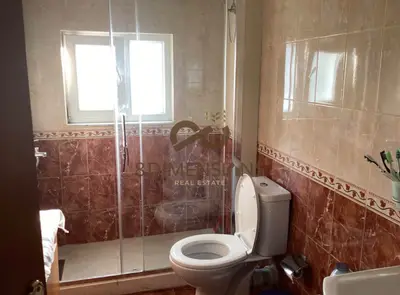 Appartamento 2+1 in affitto ad Ali Demi, Tirana, 120 m². Foto 5 di 6