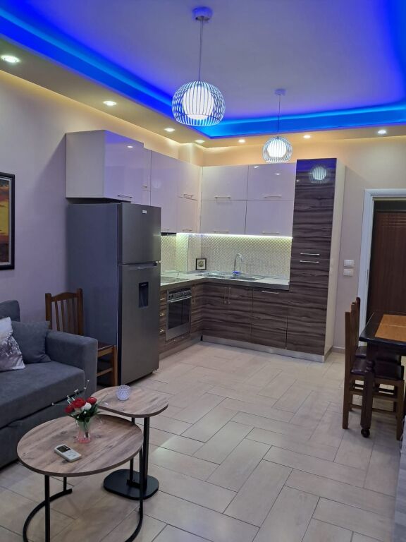 Apartament 1+1 me qera në Kodra e Diellit, Tiranë, 67 m². Foto 2 nga 3