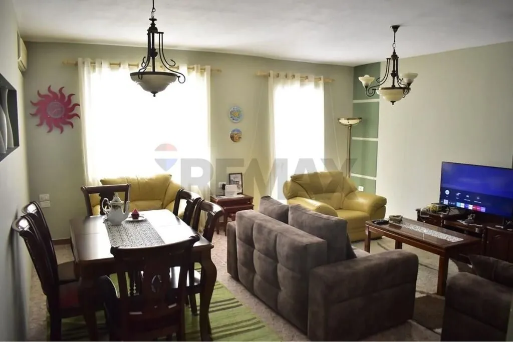 Apartment 2+1 for rent in Rruga Bardhok Biba, Tirana, 110 m². Photo 1 of 10