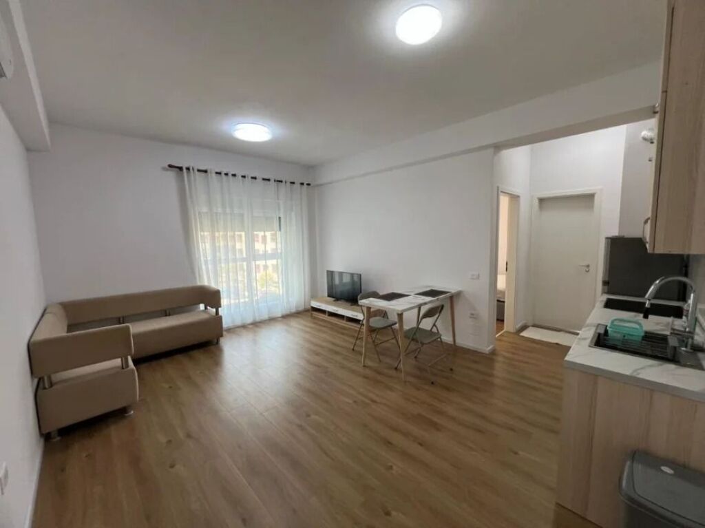 Apartment 1+1 for rent in Ali Demi, Tirana, 65 m². Photo 1 of 3