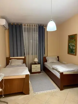 Appartamento 2+1 in affitto a Myslym Shyri, Tirana, 120 m². Foto 9 di 12