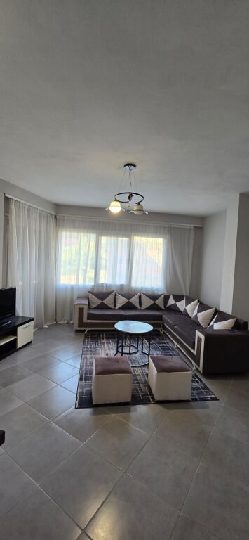 Apartment 1+1 for rent in Kopshti Botanik Zoologjik, Tirana, 70 m². Photo 1 of 3