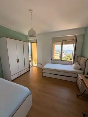 Apartament 2+1 me qera në Vila e Zogut, Durrës, 100 m². Foto 7 nga 10