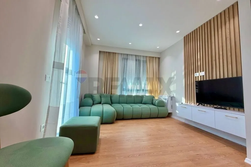 Apartament 2+1 me qera në Rruga Egnatia, Tiranë, 121 m². Foto 1 nga 5