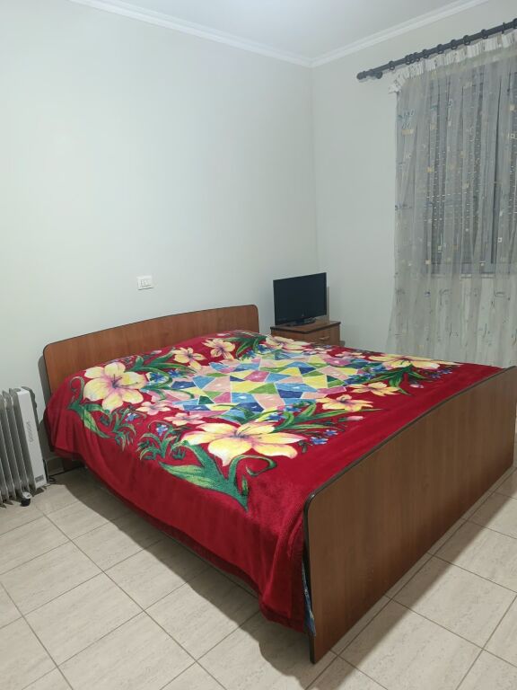 Apartment 2+1 for rent in Fresku, Tirana, 100 m². Photo 2 of 3