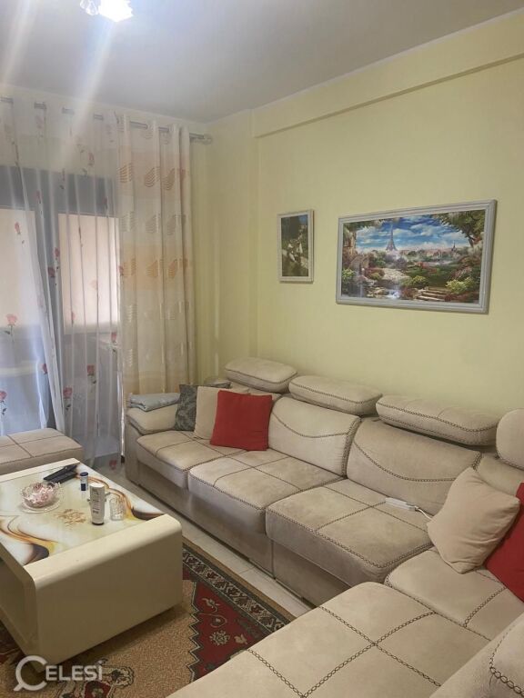Apartament 2+1 me qera në Astir, Tiranë, 113 m². Foto 2 nga 3