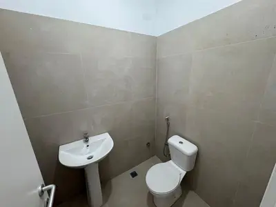 Locale commerciale in affitto a Tregu Elektrik, Tirana, 30 m². Foto 3 di 3