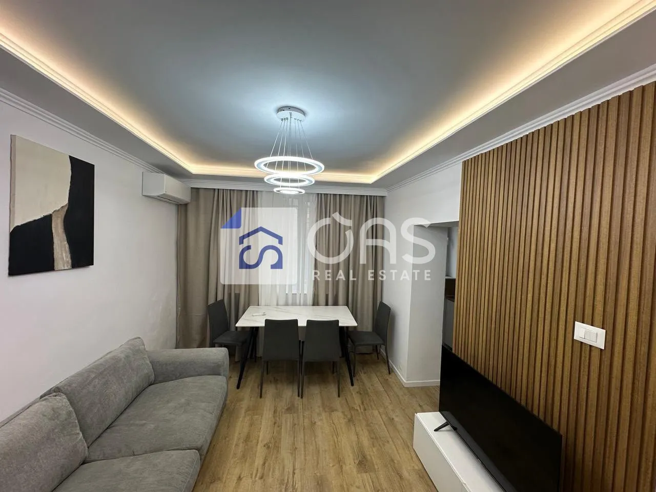 Apartment 2+1 for rent in 21 Dhjetori, Tirana, 83 m². Photo 1 of 6