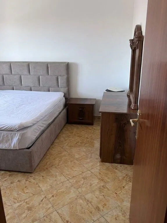 Appartamento 2+1 in affitto a Rruga e Dibrës, Tirana, 60 m². Foto 1 di 7