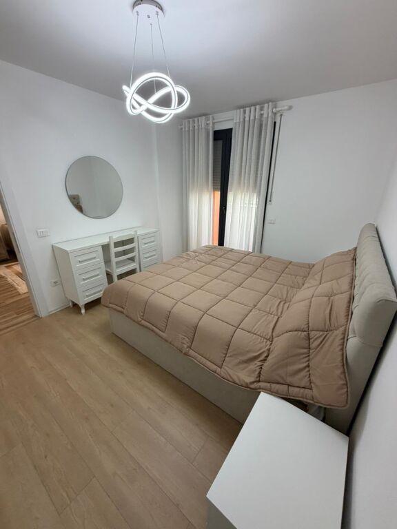 Apartment 1+1 for rent in Porcelan, Tirana, 70 m². Photo 3 of 3
