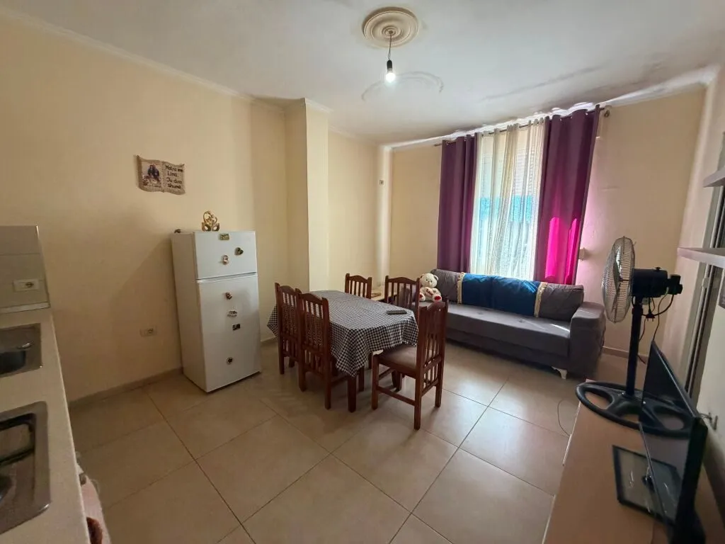 Appartamento 1+1 in affitto ad Ura e Dajlanit, Durazzo, 65 m². Foto 1 di 5
