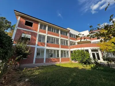 Commercial space for rent in Linzë, Tirana, 900 m². Photo 6 of 7