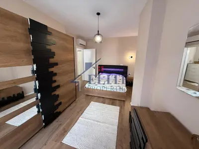 Apartment 2+1 for rent in Rruga e Barrikadave, Tirana, 103 m². Photo 4 of 8