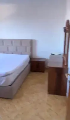Apartament 1+1 me qera në Komisariati i Policisë Nr. 4, Tiranë, 60 m². Foto 5 nga 10