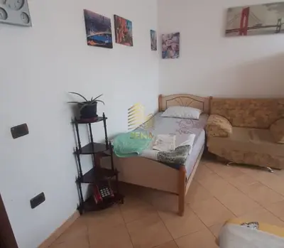 Appartamento 1+1 in affitto a Rruga Kongresi I Manastirit, Tirana, 60 m². Foto 3 di 9
