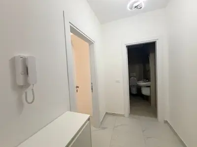 Monolocale in affitto a Rruga Dritan Hoxha, Tirana, 45 m². Foto 6 di 9