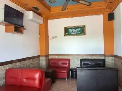 Bar or restaurant for rent in Stadiumi Niko Dovana, Durrës, 80 m². Photo 6 of 6
