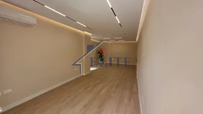 Zyrë me qera në Rtsh, Tiranë, 131 m². Foto 3 nga 12