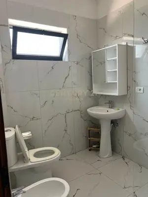 Apartament me qera në Laprakë, Tiranë, 65 m². Foto 8 nga 8