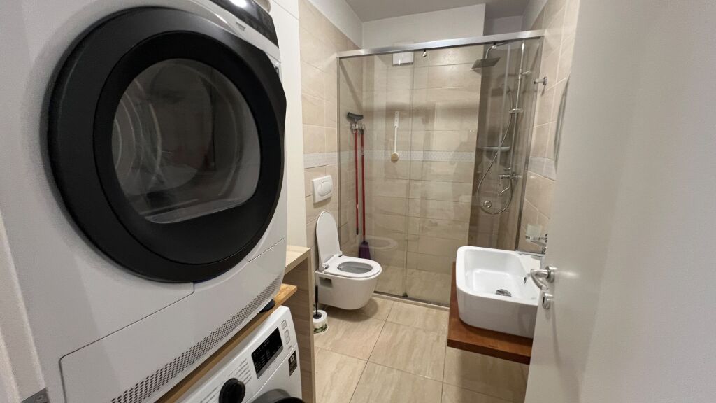 Appartamento 1+1 in affitto a Bulevardi i Ri, Tirana, 65 m². Foto 3 di 3