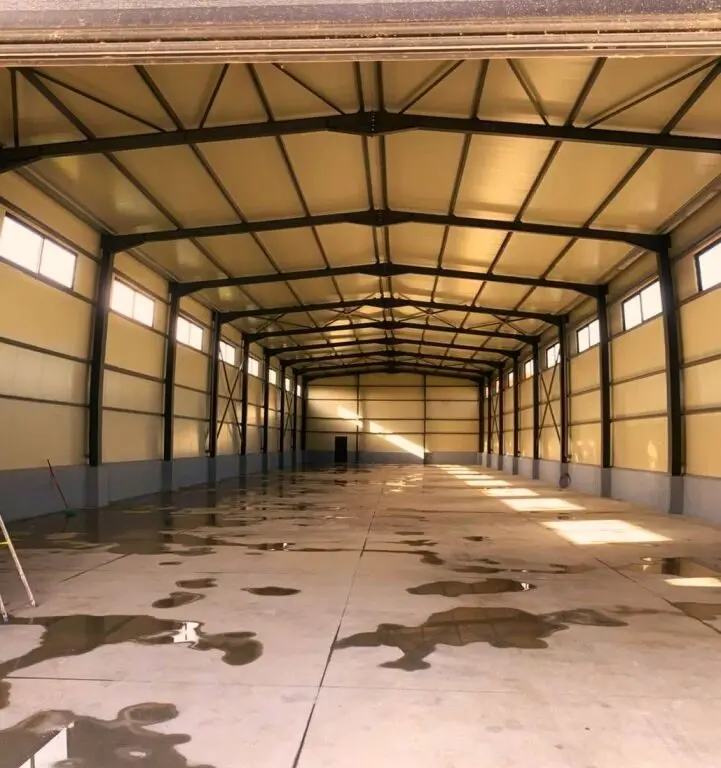 Magazinë me qera në Shijak, Durrës, 700 m²