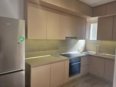 Appartamento in affitto a Lungomare, Valona, 100 m². Foto 7 di 9