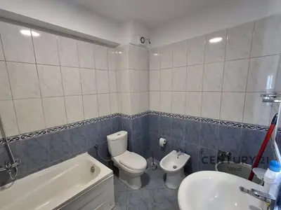 Apartment 3+1 for rent in Rruga Margarita Tutulani, Tirana, 111 m². Photo 9 of 9