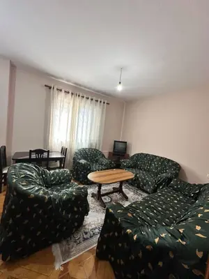 Shtëpi private 1+1 me qera në Siri kodra, Tiranë, 60 m². Foto 3 nga 6