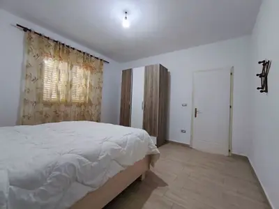 Apartament 2+1 me qera në Stacioni i Trenit, Durrës, 80 m². Foto 3 nga 7