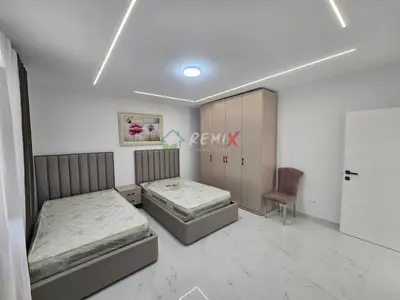 Apartment 2+1 for rent in Rruga Faik Konica, Durrës, 100 m². Photo 11 of 12
