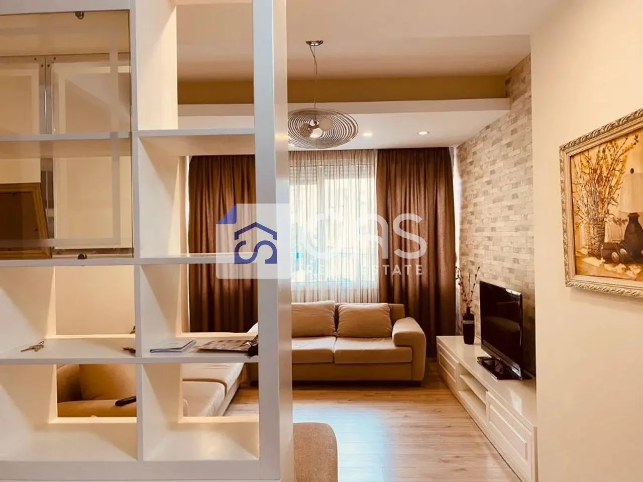 Appartamento 2+1 in affitto a Brryli, Tirana, 120 m². Foto 1 di 8