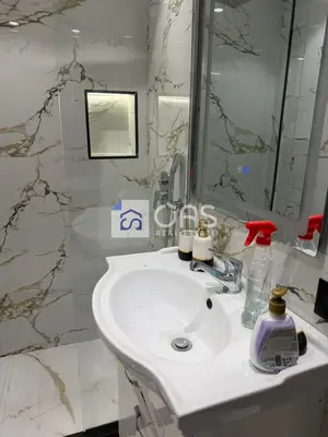 Dupleks 2+1 me qera në Rruga e Elbasanit, Tiranë, 80 m². Foto 5 nga 6