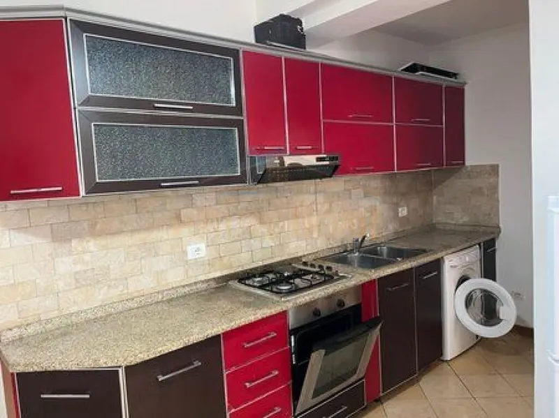 Apartament 1+1 me qera në Rruga Adria, Durrës, 48 m²